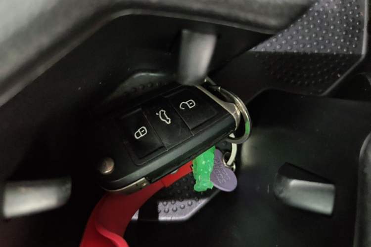 Used Volkswagen Lavida 2019 1.5L Automatic Comfort Edition China VI Standard Vehicle Key