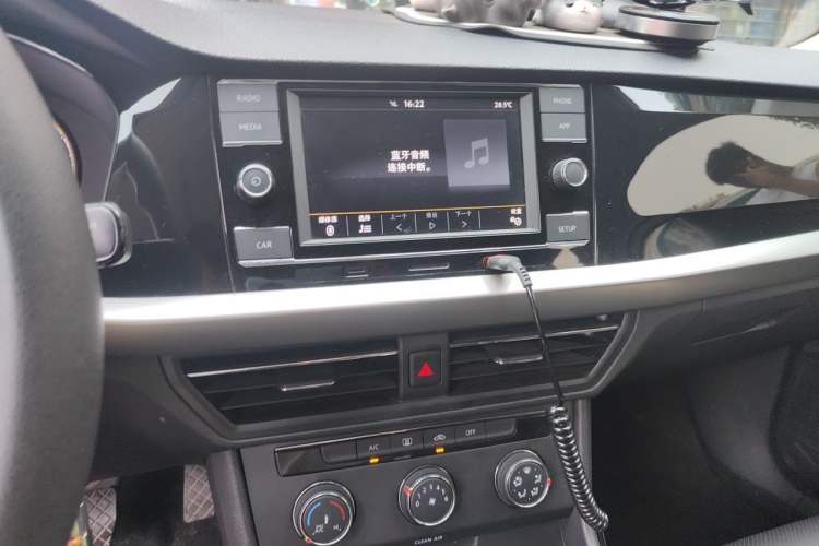 Used Volkswagen Lavida 2019 1.5L Automatic Comfort Edition China VI Standard Audio And AC Panel
