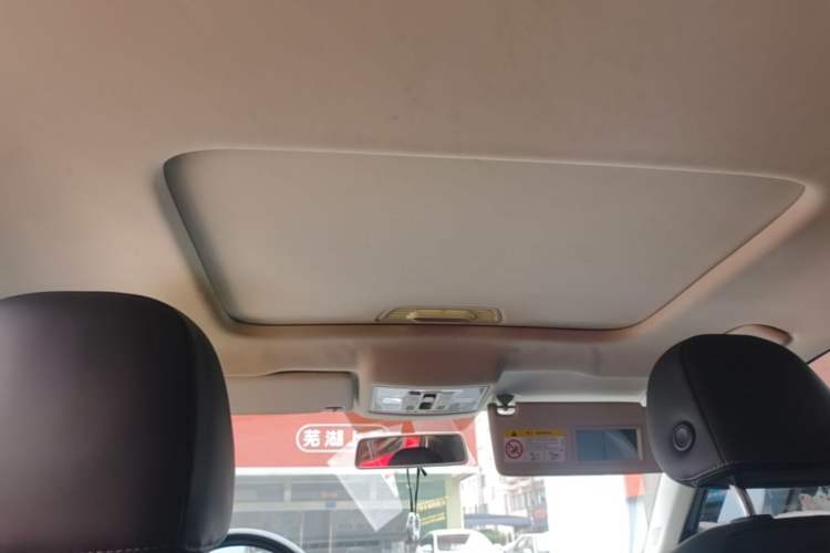 Used Volkswagen Lavida 2019 1.5L Automatic Comfort Edition China VI Standard Headliner