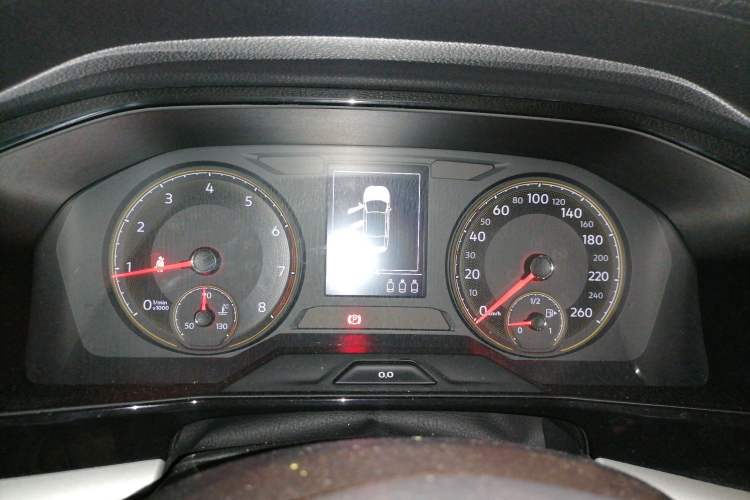 Used Volkswagen Lavida 2019 1.5L Automatic Comfort Edition China VI Standard Instrument Cluster