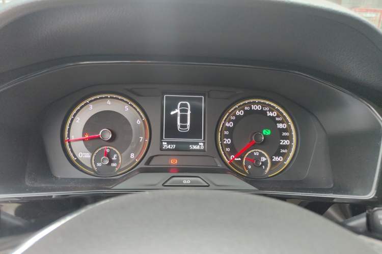 Used Volkswagen Lavida 2019 1.5L Automatic Comfort Edition China VI Standard Instrument Cluster
