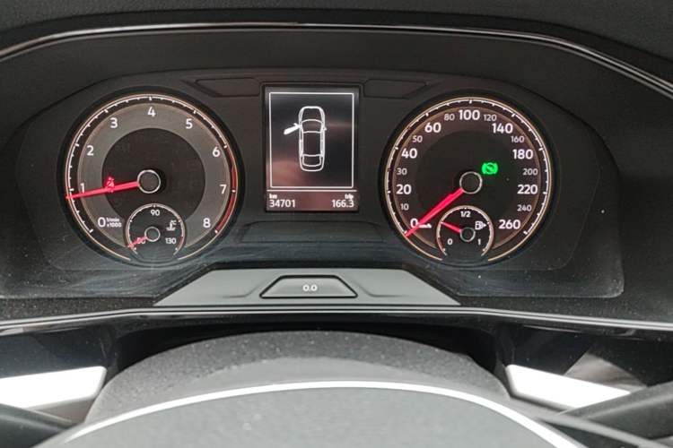 Used Volkswagen Lavida 2019 1.5L Automatic Comfort Edition China VI Standard Odometer Close Up