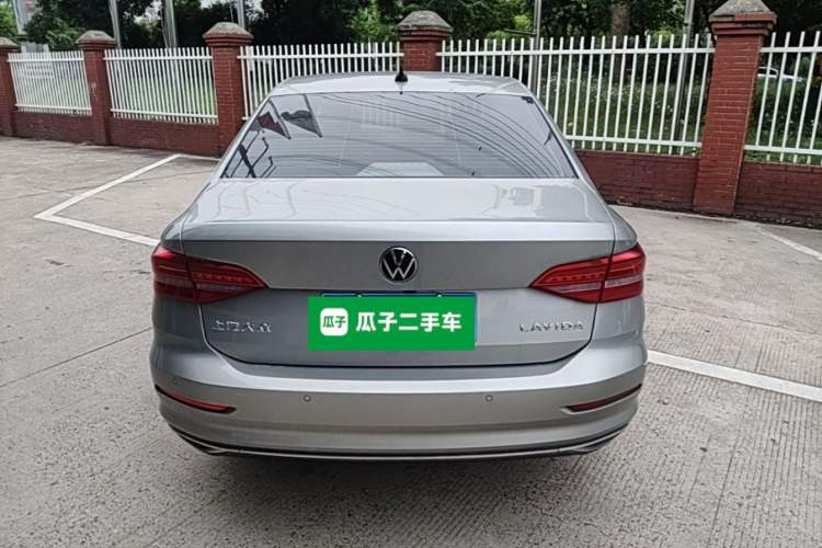 Used Volkswagen Lavida 2019 1.5L Automatic Comfort Edition China VI Standard Rear
