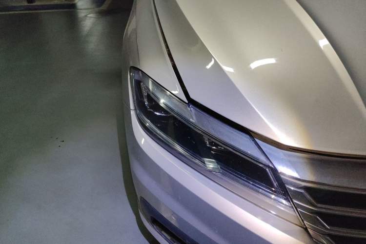 Used Volkswagen Lavida 2019 280TSI DSG Luxury Edition China VI Standard Right Front Headlight