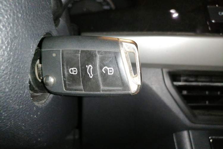 Used Volkswagen Lavida 2019 1.5L Automatic Comfort Edition China VI Standard Vehicle Key