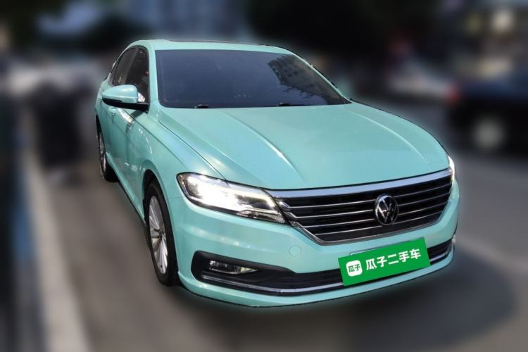 Used Volkswagen Lavida 2019 1.5L Manual Comfort Edition China VI Standard Front Right 45 Deg