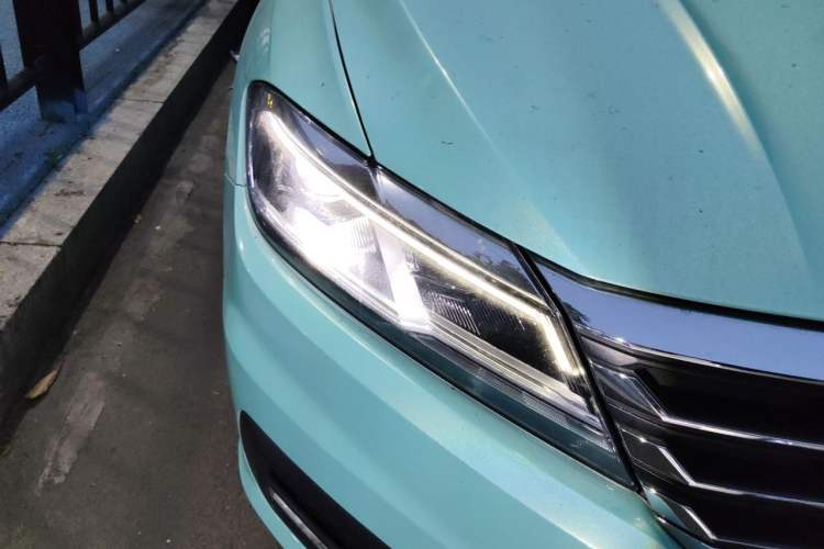 Used Volkswagen Lavida 2019 1.5L Manual Comfort Edition China VI Standard Right Front Headlight