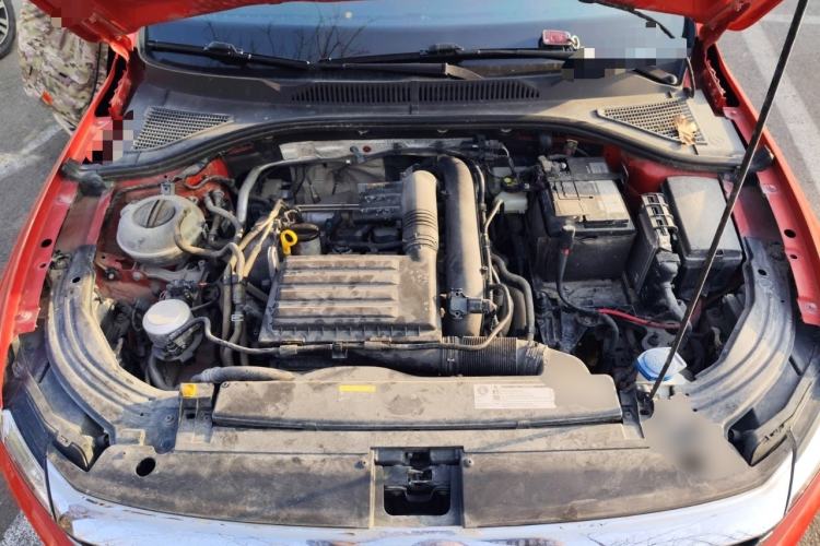 Used Volkswagen Lavida 2019 Hatchback 280TSI DSG Comfort Edition China VI Standard Engine Bay