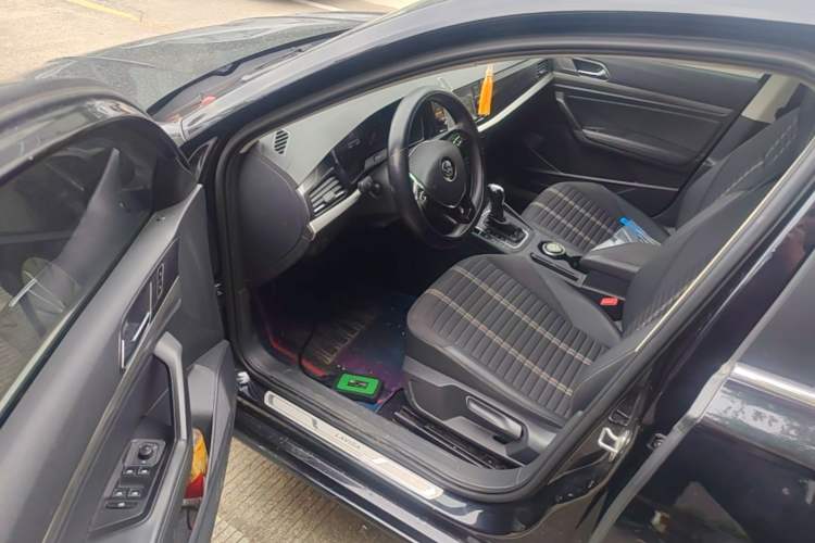 Used Volkswagen Lavida 2019 280TSI DSG Comfort Edition China VI standard Driver Seat