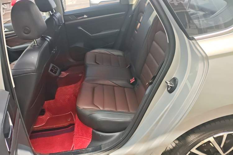Used Volkswagen Lavida 2019 280TSI DSG Luxury Edition China VI Standard Left Rear Seat