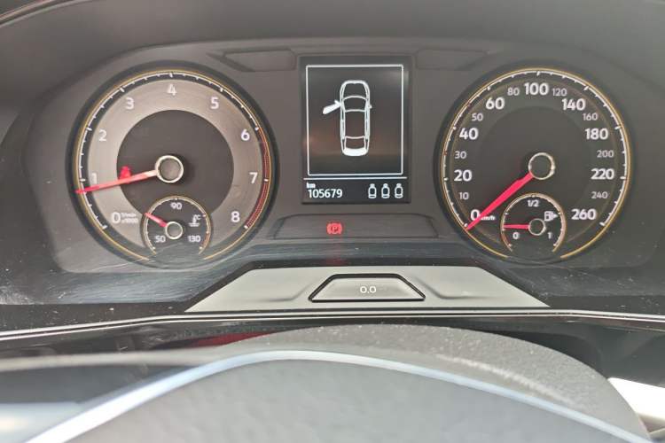 Used Volkswagen Lavida 2019 280TSI DSG Luxury Edition China VI Standard Odometer Close Up