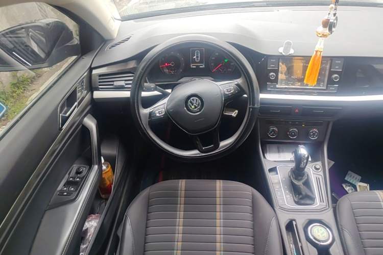 Used Volkswagen Lavida 2019 280TSI DSG Comfort Edition China VI standard Steering Wheel