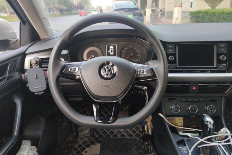 Used Volkswagen Lavida 2019 1.5L Automatic Comfort Edition China VI Standard Steering Wheel