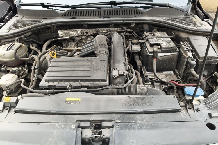 Used Volkswagen Lavida 2019 280TSI DSG Luxury Edition China VI Standard Engine Bay