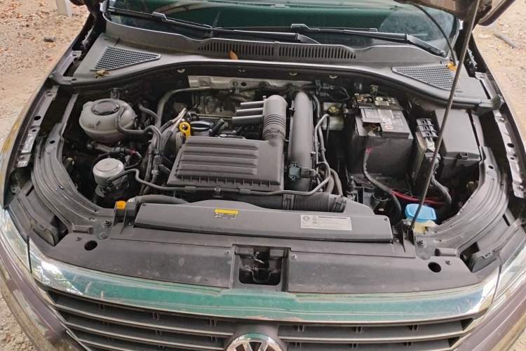 Used Volkswagen Lavida 2019 280TSI DSG Comfort Edition China VI standard Engine Bay
