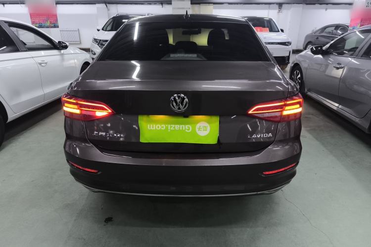 Used Volkswagen Lavida 2019 1.5L Automatic Comfort Edition China VI Standard Exterior 4