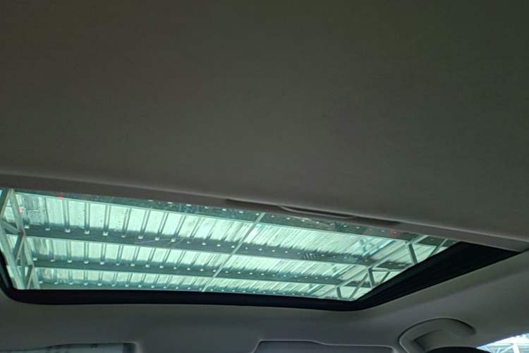 Used Volkswagen Lavida 2019 1.5L Automatic Comfort Edition China VI Standard Headliner