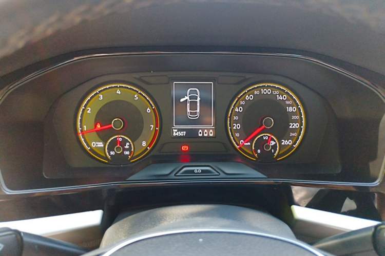 Used Volkswagen Lavida 2019 280TSI DSG Luxury Edition China VI Standard Instrument Cluster