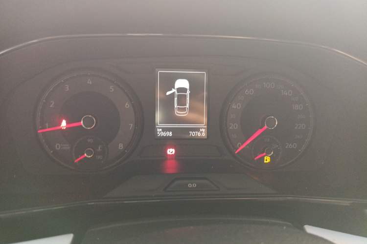 Used Volkswagen Lavida 2019 1.5L Manual Comfort Edition China VI Standard Instrument Cluster