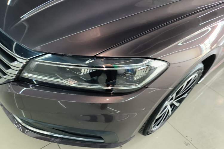 Used Volkswagen Lavida 2019 280TSI DSG Luxury Edition China VI Standard Left Front Headlight