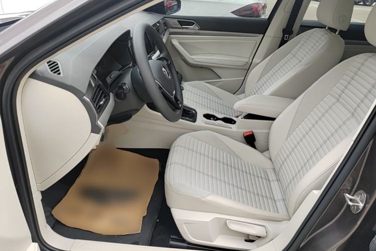 Used Volkswagen Lavida 2019 280TSI DSG Comfort Edition China VI standard Left Front Seat