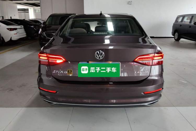 Used Volkswagen Lavida 2019 1.5L Automatic Comfort Edition China VI Standard Rear