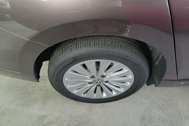 Used Volkswagen Lavida 2019 1.5L Automatic Comfort Edition China VI Standard Right Rear Wheel Hub