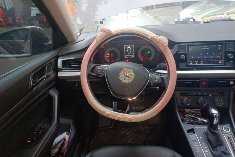 Used Volkswagen Lavida 2019 1.5L Automatic Comfort Edition China VI Standard Steering Wheel