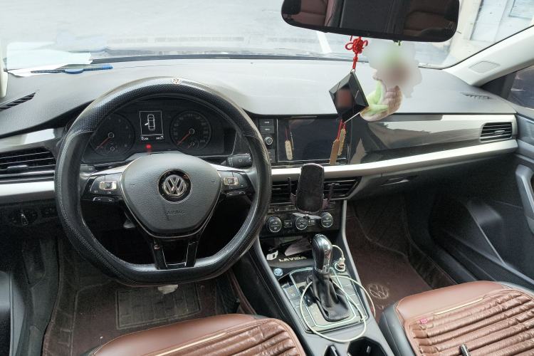 Used Volkswagen Lavida 2019 280TSI DSG Luxury Edition China VI Standard Steering Wheel