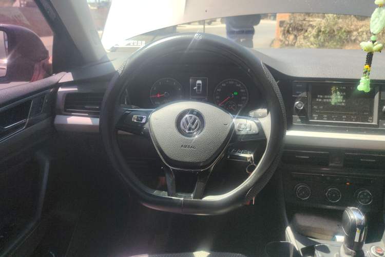 Used Volkswagen Lavida 2019 280TSI DSG Comfort Edition China VI standard Steering Wheel