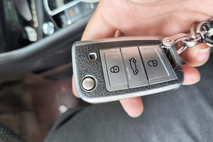 Used Volkswagen Lavida 2019 280TSI DSG Luxury Edition China VI Standard Vehicle Key