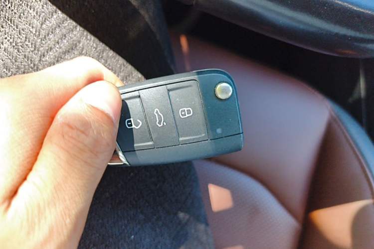 Used Volkswagen Lavida 2019 280TSI DSG Luxury Edition China VI Standard Vehicle Key