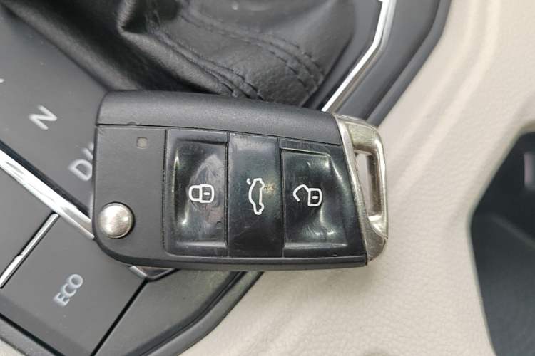 Used Volkswagen Lavida 2019 280TSI DSG Comfort Edition China VI standard Vehicle Key