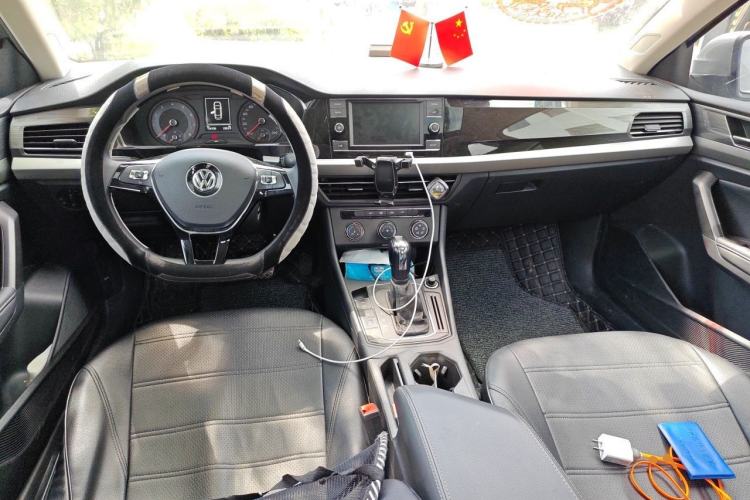 Used Volkswagen Lavida 2019 280TSI DSG Comfort Edition China VI standard Center Console