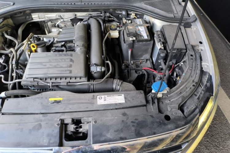 Used Volkswagen Lavida 2019 280TSI DSG Comfort Edition China VI standard Engine Bay Left