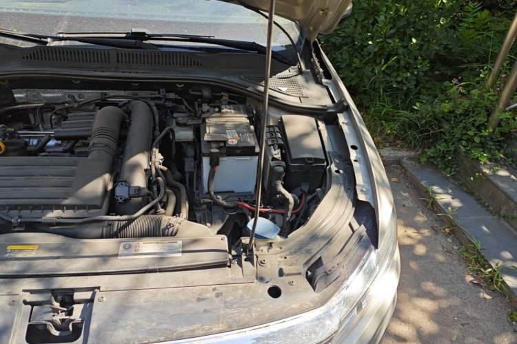 Used Volkswagen Lavida 2019 280TSI DSG Comfort Edition China VI standard Engine Bay Left