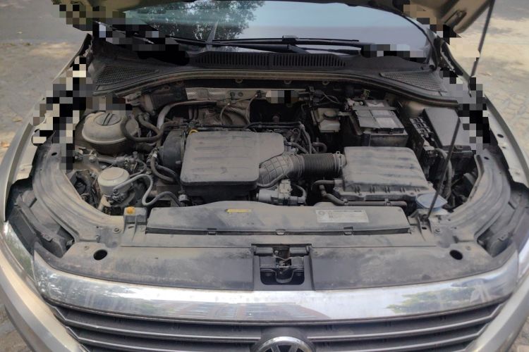Used Volkswagen Lavida 2019 1.5L Manual Comfort Edition China VI Standard Engine Bay