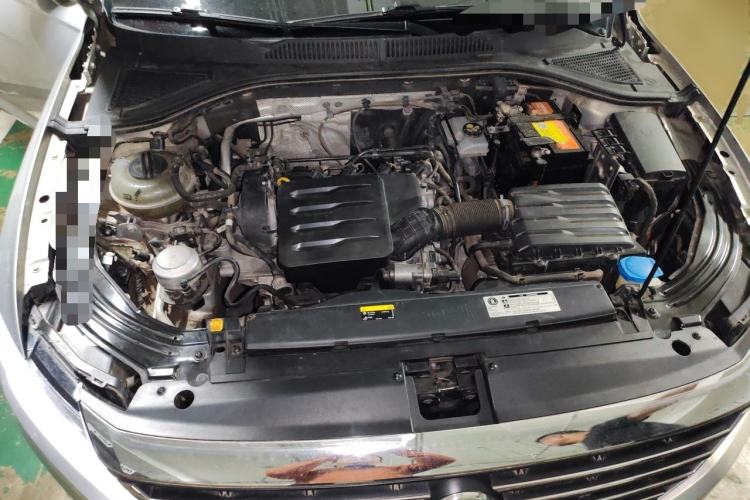 Used Volkswagen Lavida 2019 1.5L Automatic Comfort Edition China VI Standard Engine Bay