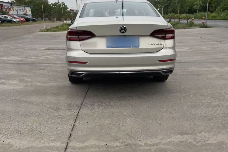 Used Volkswagen Lavida 2019 1.5L Automatic Comfort Edition China VI Standard Exterior 3