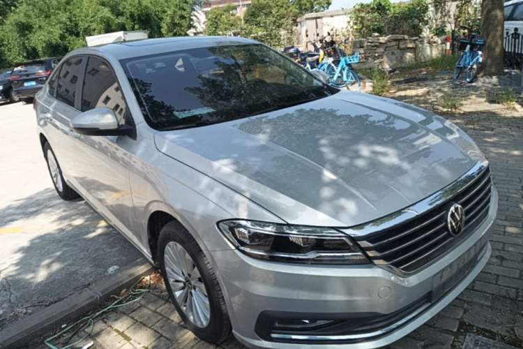 Used Volkswagen Lavida 2019 1.5L Automatic Comfort Edition China VI Standard Front Right 45 Deg
