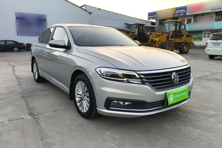 Used Volkswagen Lavida 2019 1.5L Manual Comfort Edition China VI Standard Front Right 45 Deg