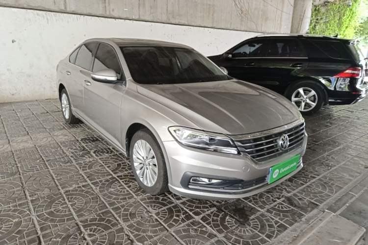 Used Volkswagen Lavida 2019 280TSI DSG Comfort Edition China VI standard Front Right 45 Deg