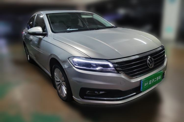 Used Volkswagen Lavida 2019 1.5L Automatic Comfort Edition China VI Standard Front Right 45 Deg