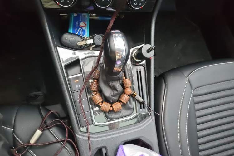 Used Volkswagen Lavida 2019 280TSI DSG Comfort Edition China VI standard Gear Lever