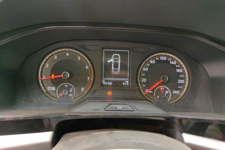 Used Volkswagen Lavida 2019 1.5L Manual Comfort Edition China VI Standard Instrument Cluster