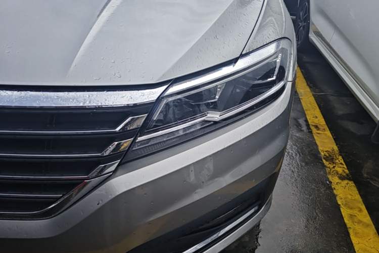 Used Volkswagen Lavida 2019 280TSI DSG Comfort Edition China VI standard Left Front Headlight