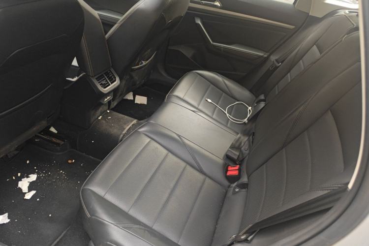 Used Volkswagen Lavida 2019 1.5L Automatic Comfort Edition China VI Standard Left Rear Seat