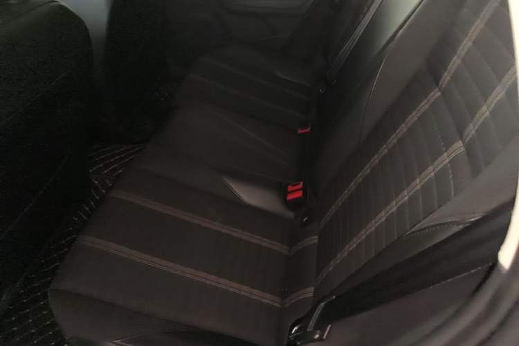 Used Volkswagen Lavida 2019 280TSI DSG Comfort Edition China VI standard Left Rear Seat