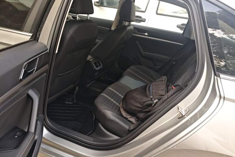 Used Volkswagen Lavida 2019 280TSI DSG Comfort Edition China VI standard Left Rear Seat