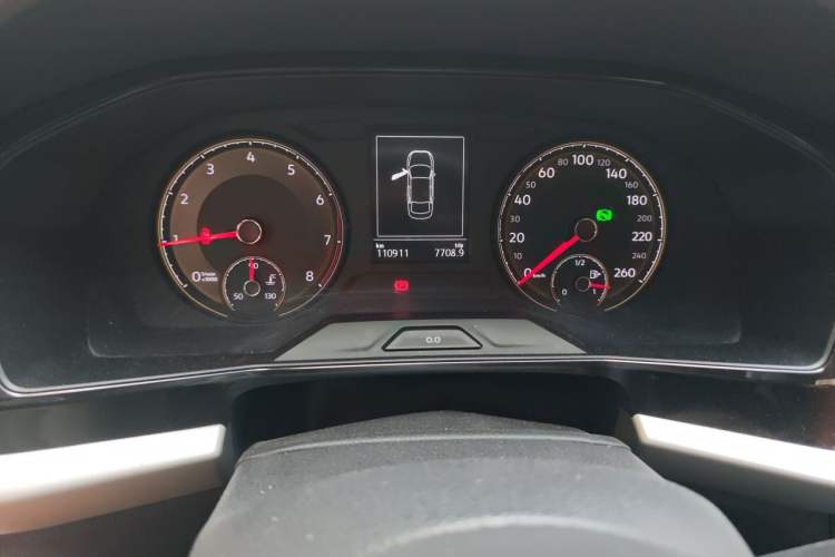 Used Volkswagen Lavida 2019 280TSI DSG Comfort Edition China VI standard Odometer Close Up